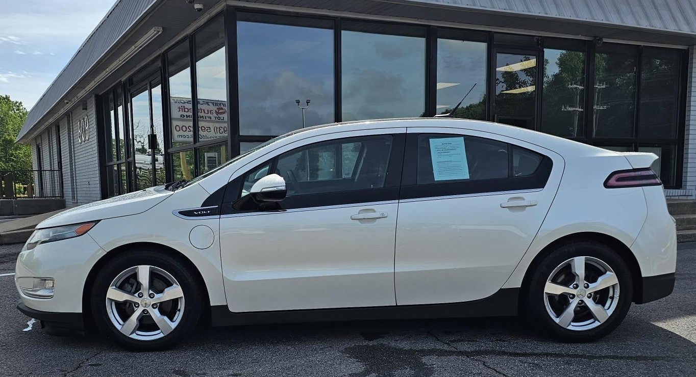 2011 Chevrolet Volt Base