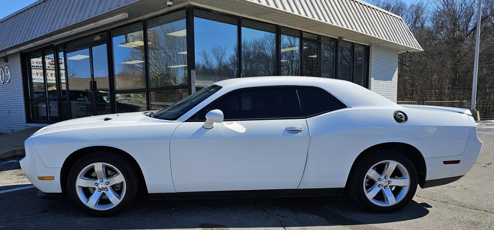 2011 Dodge Challenger Base