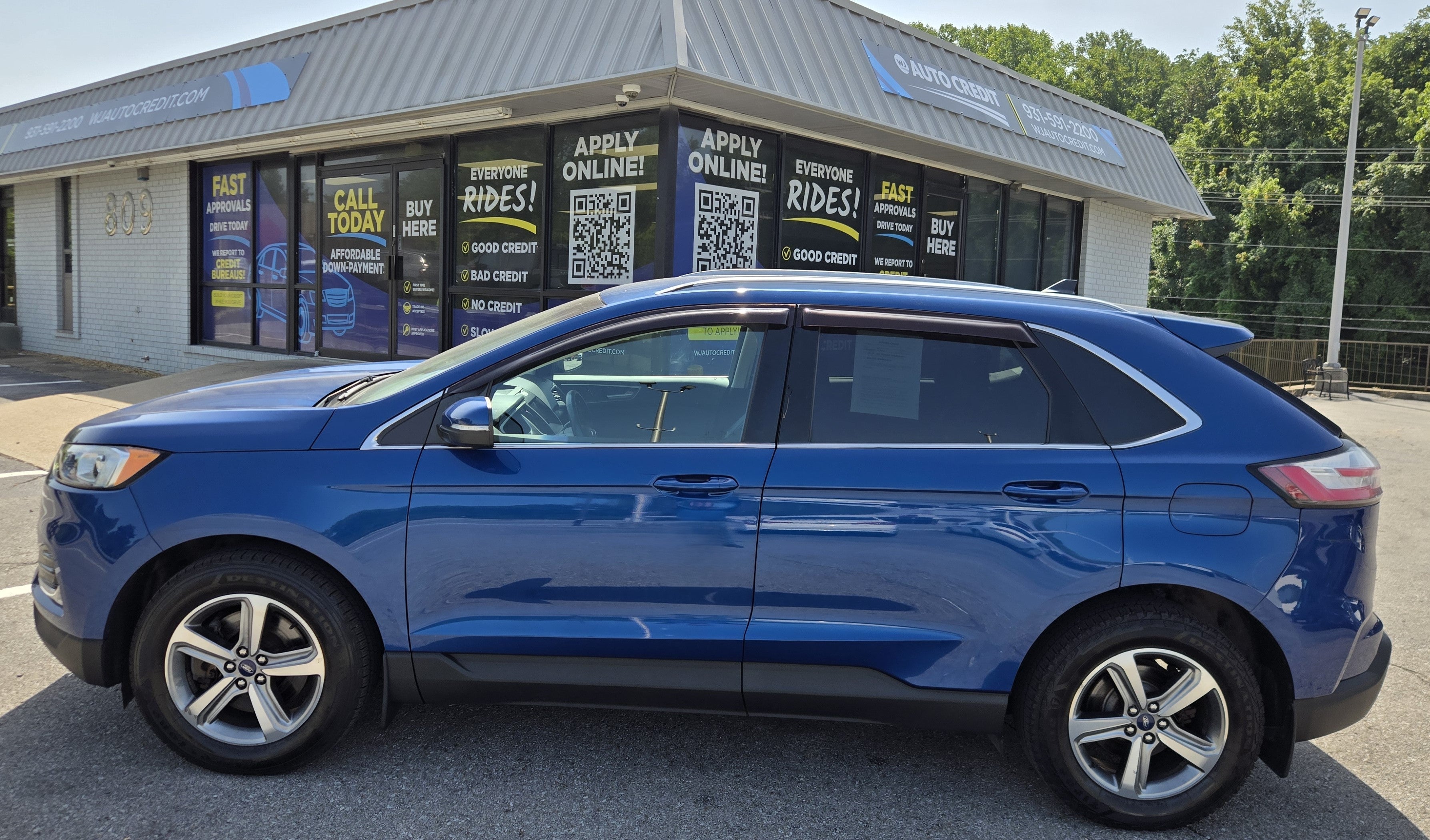 2020 Ford Edge Base