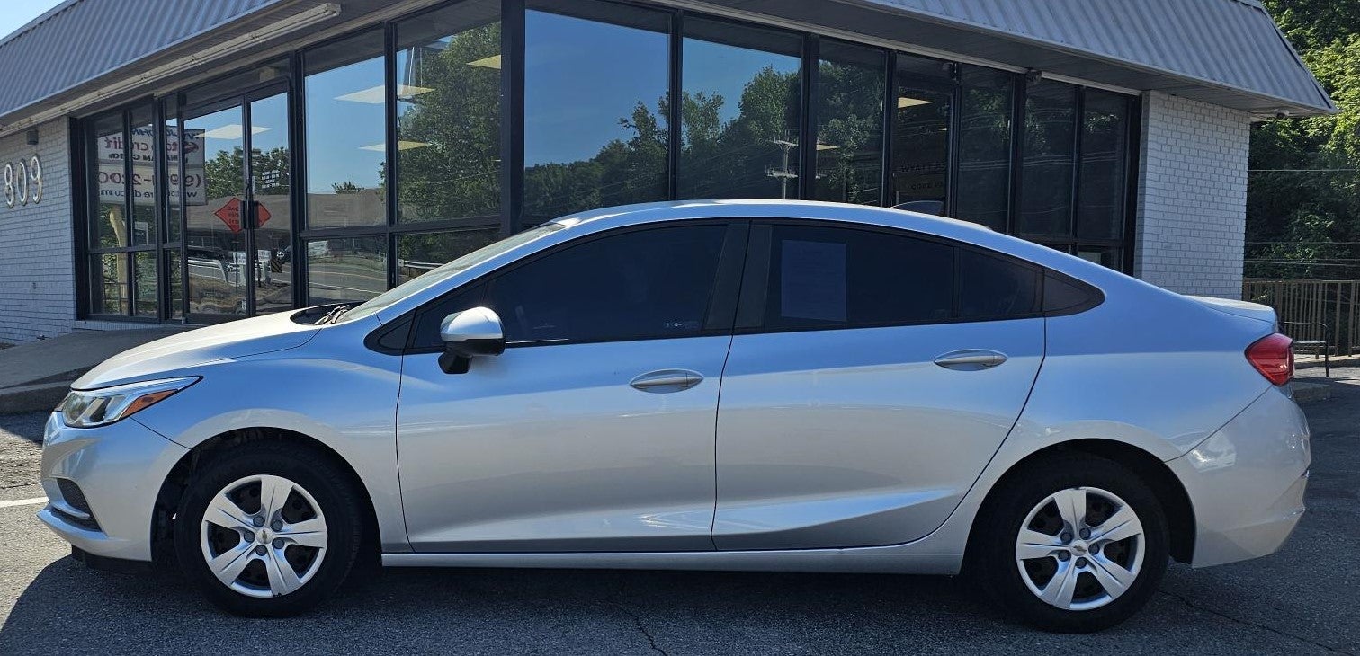 2017 Chevrolet Cruze LS