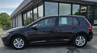 2017 Volkswagen Golf Base