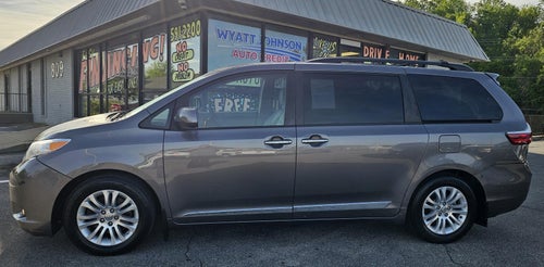 2015 Toyota Sienna Base