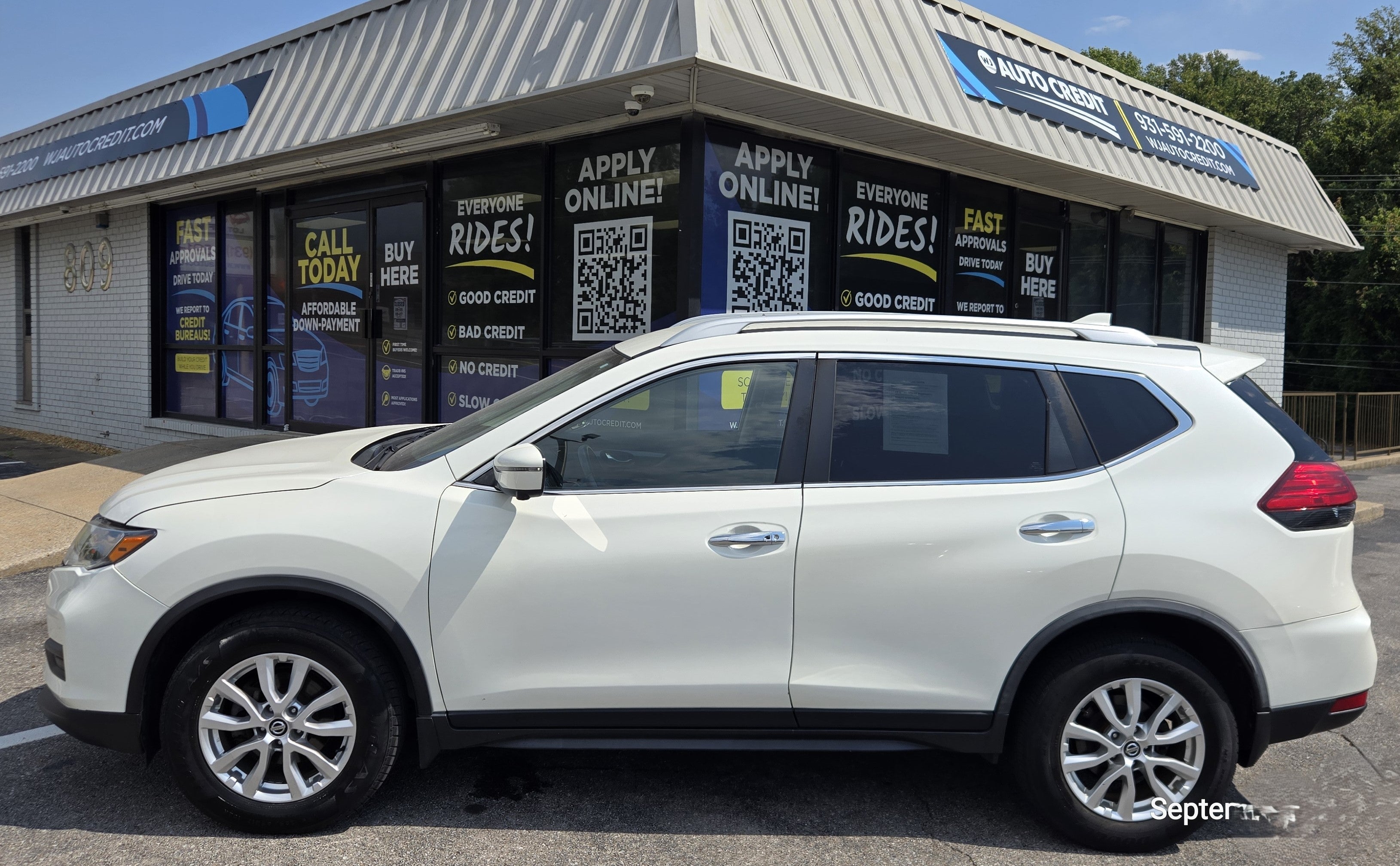 2017 Nissan Rogue SV